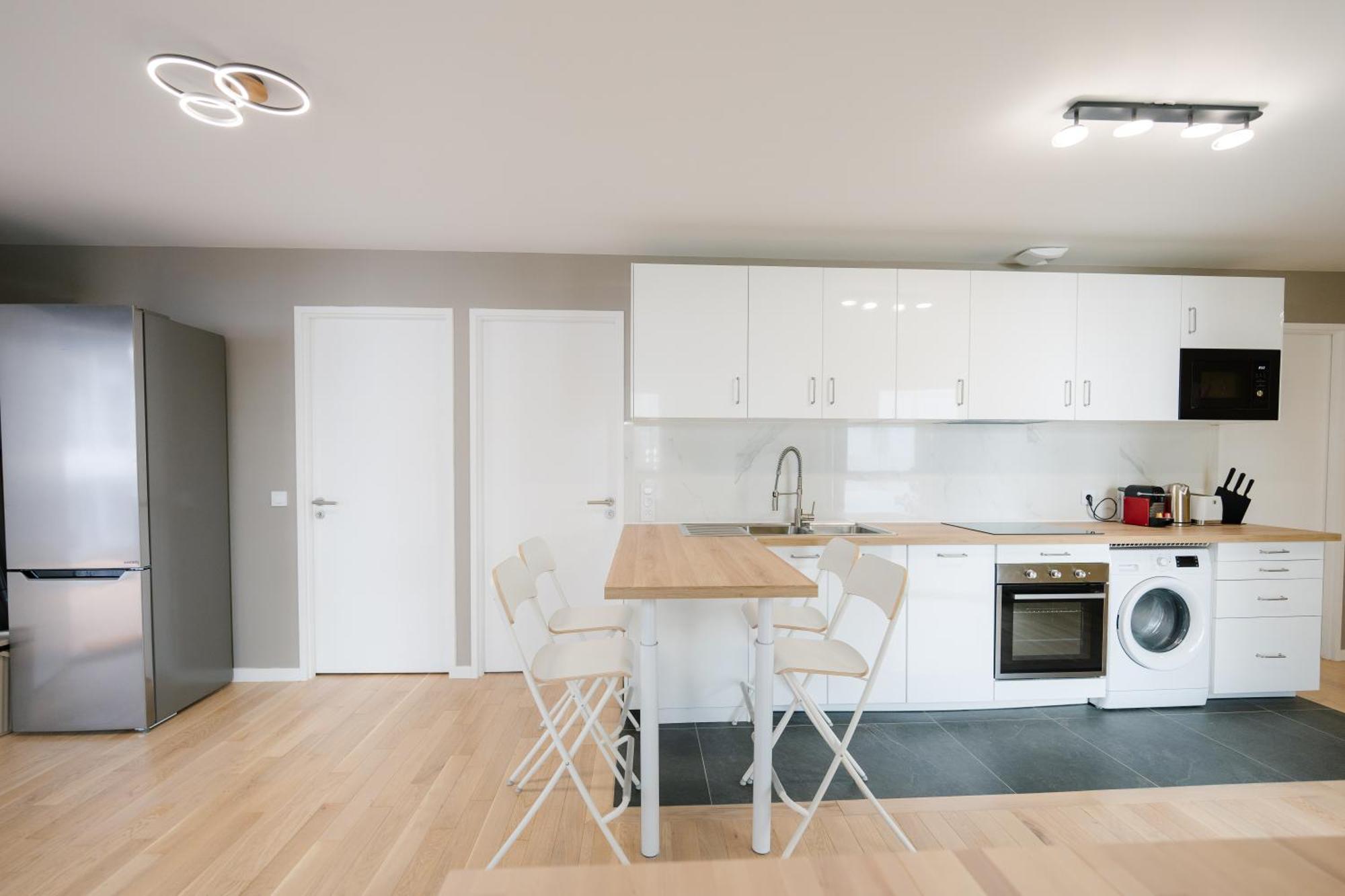 Appartamento Confort Absolu A ,superbe Renove 7 Avec Salles De Bain Privatives