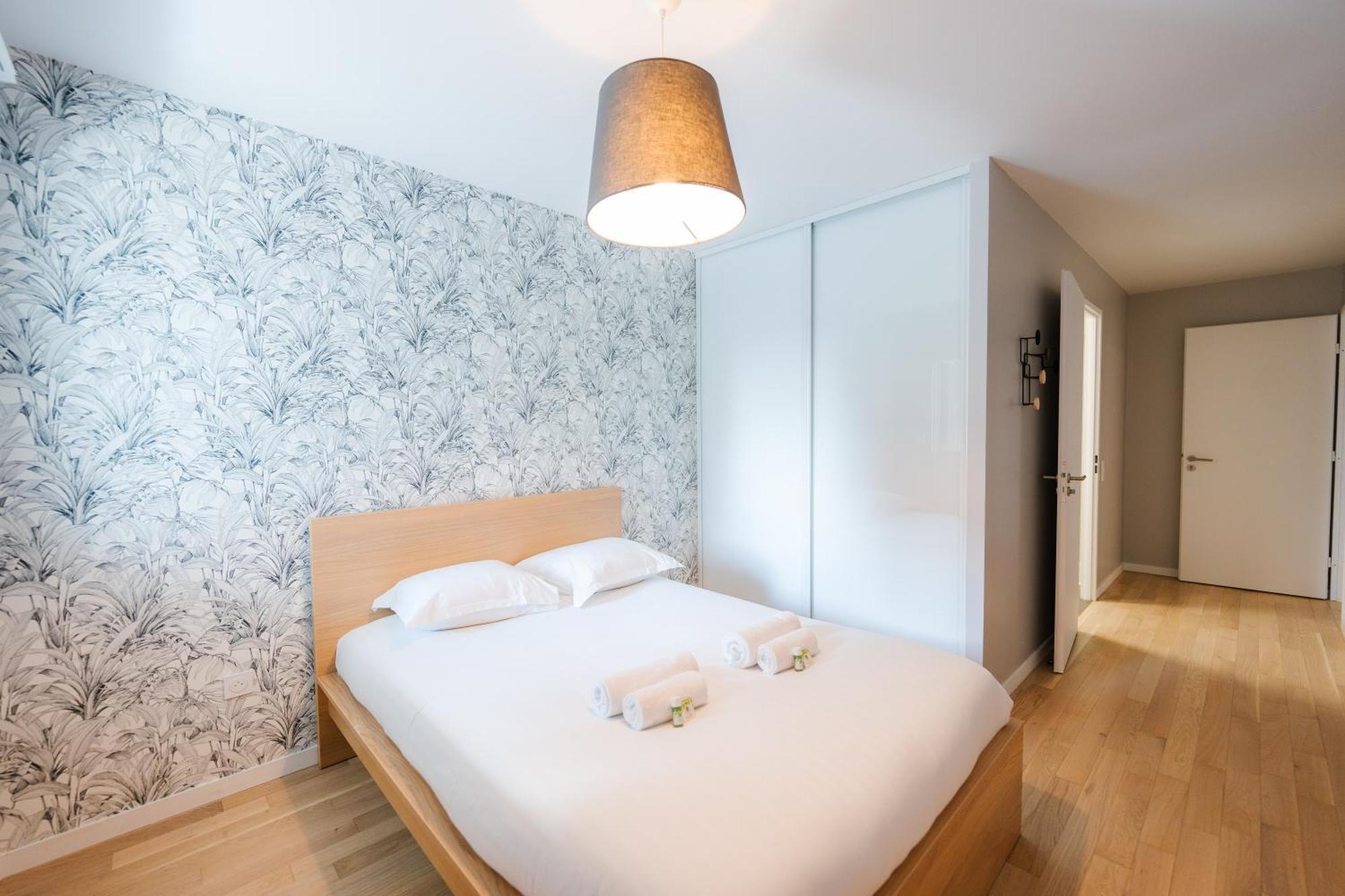 Confort Absolu A ,superbe Renove 7 Avec Salles De Bain Privatives Appartamento *
