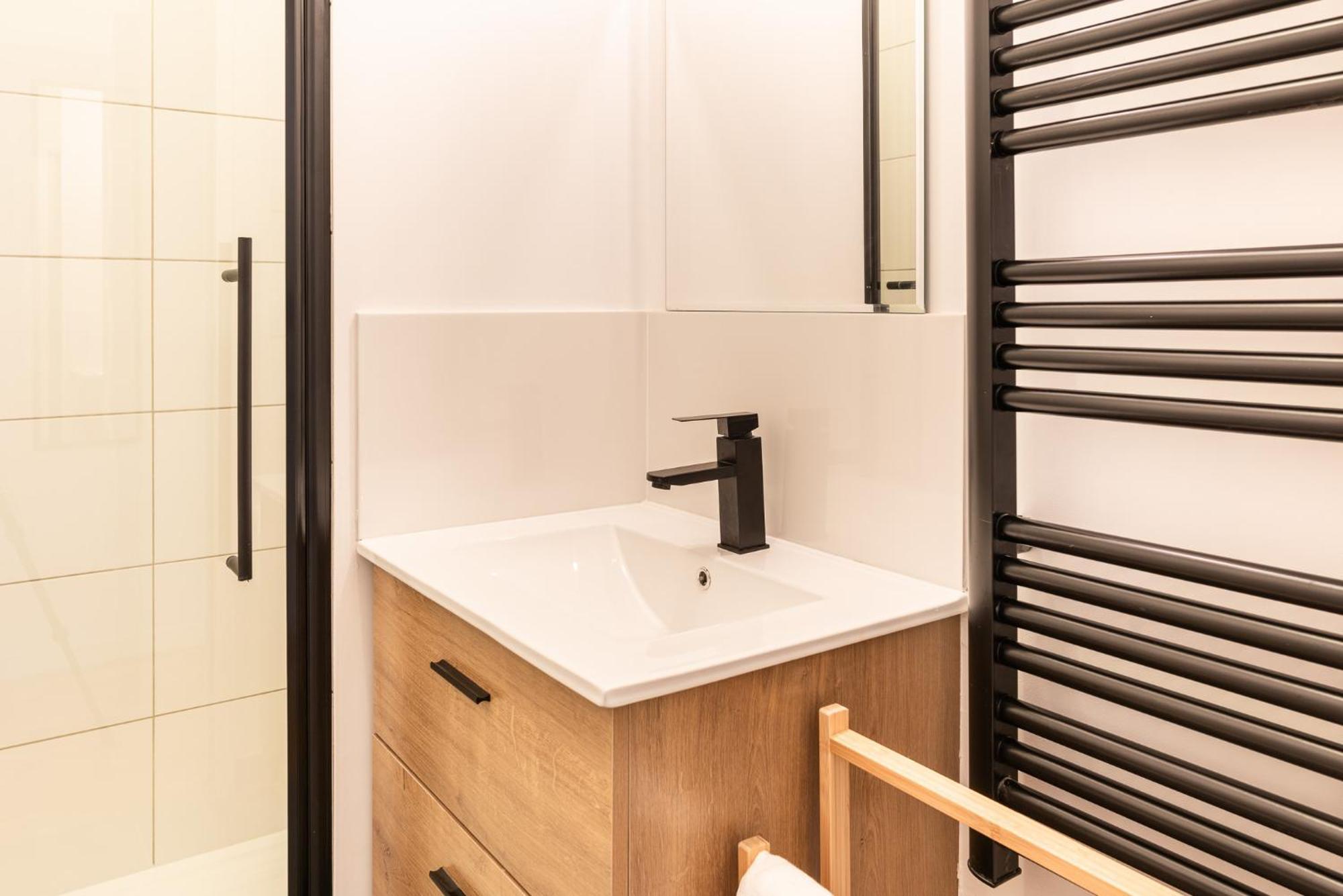 Apartment Cosy - 6 Guests - Buttes Chaumont Parc Paris