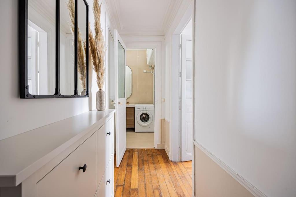2 Bedrooms#2 Bathrooms#paris 14#alesia Appartamento