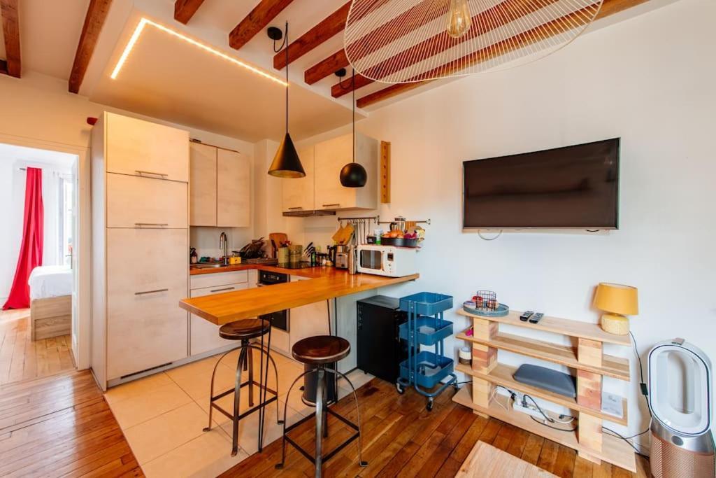 Henri Dubouillon - Cosy Proche Pere Lachaise Apartment