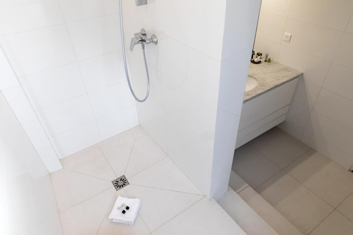 Appartamento Orange Vendome - Bright 1-bed Near The Louvre Parigi