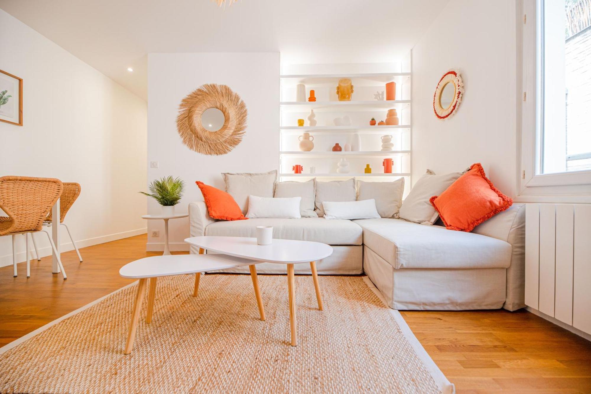 Apartment Stunning Flat In Paris