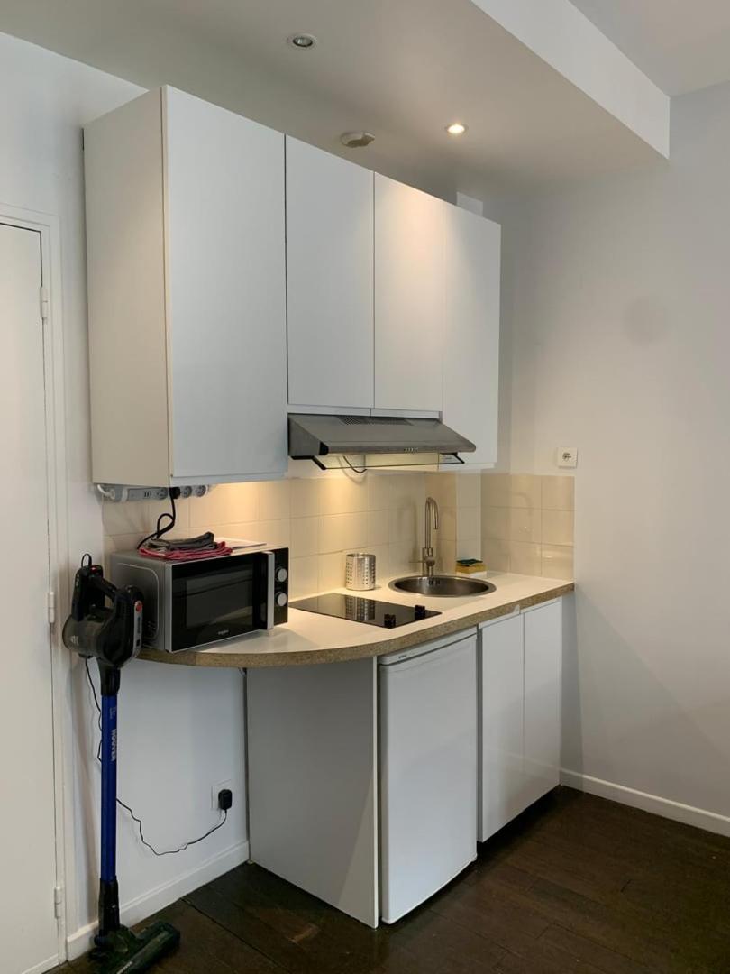 Charming Close To Bercy