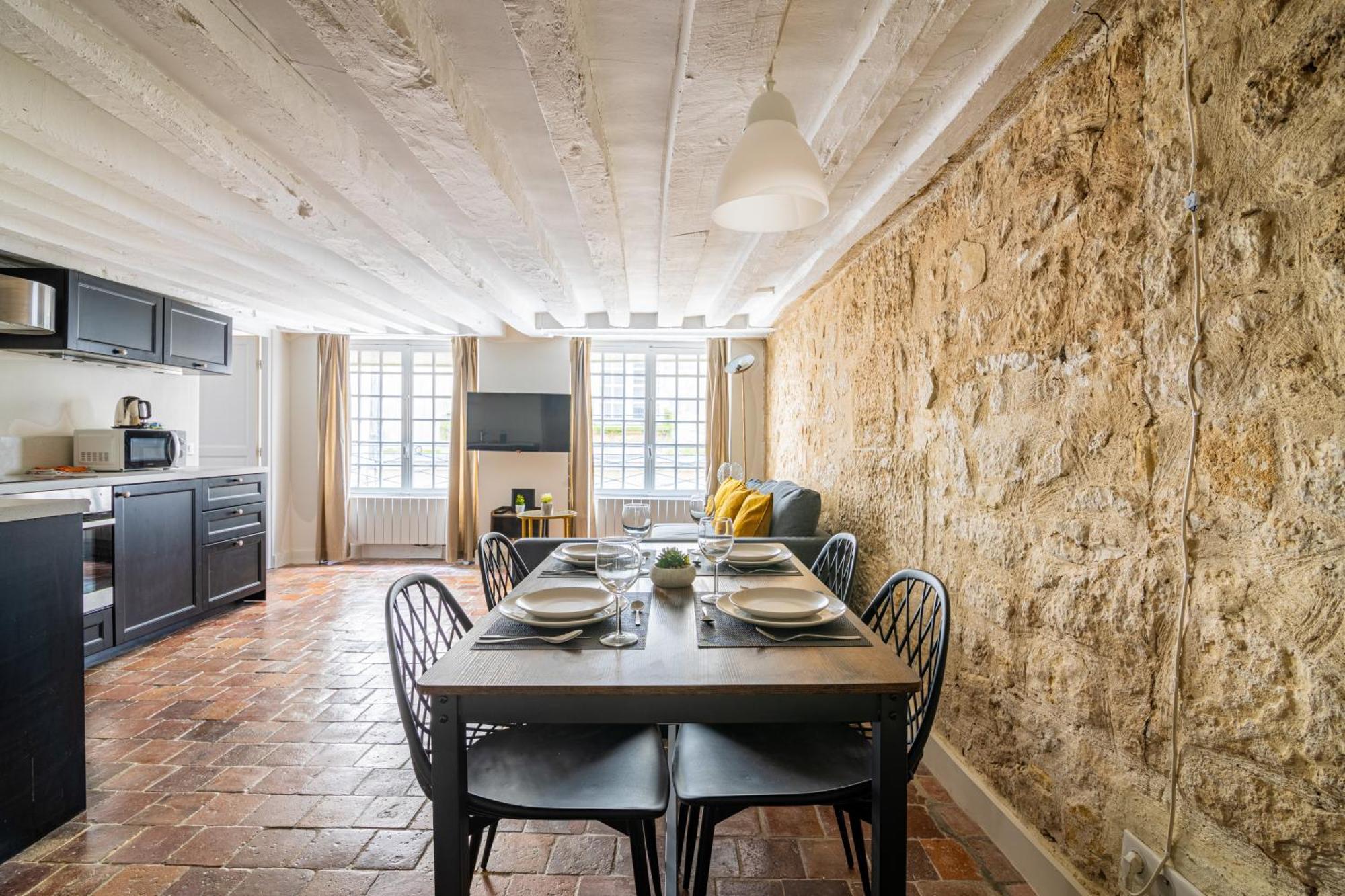 Appartamento Au Coeur De Ile Saint-louis Free Netflix Parigi