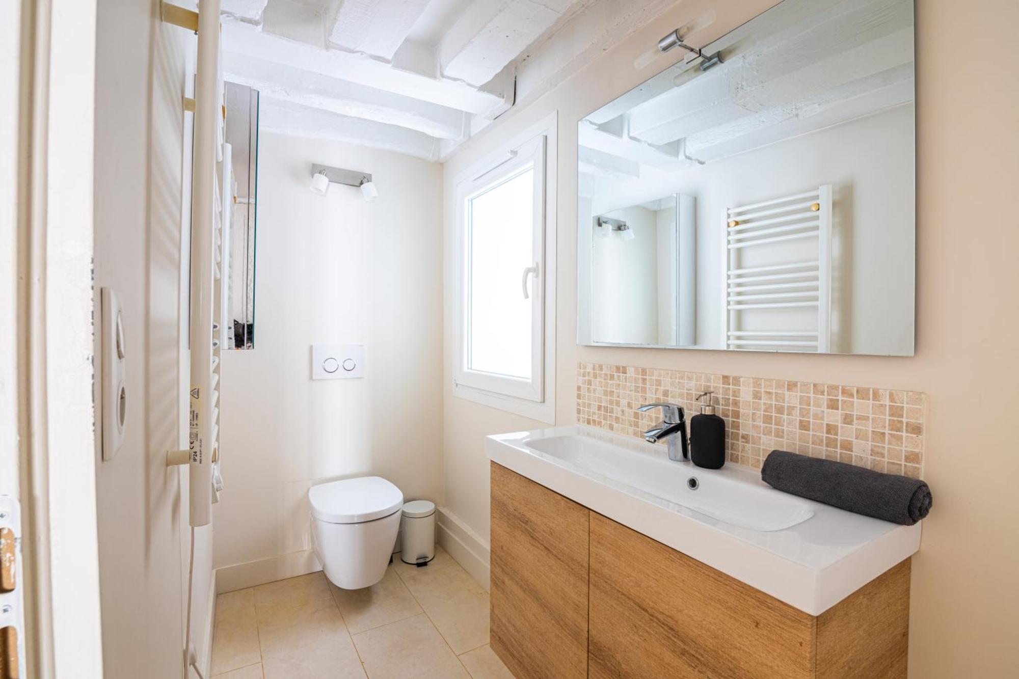 Appartamento Au Coeur De Ile Saint-louis Free Netflix