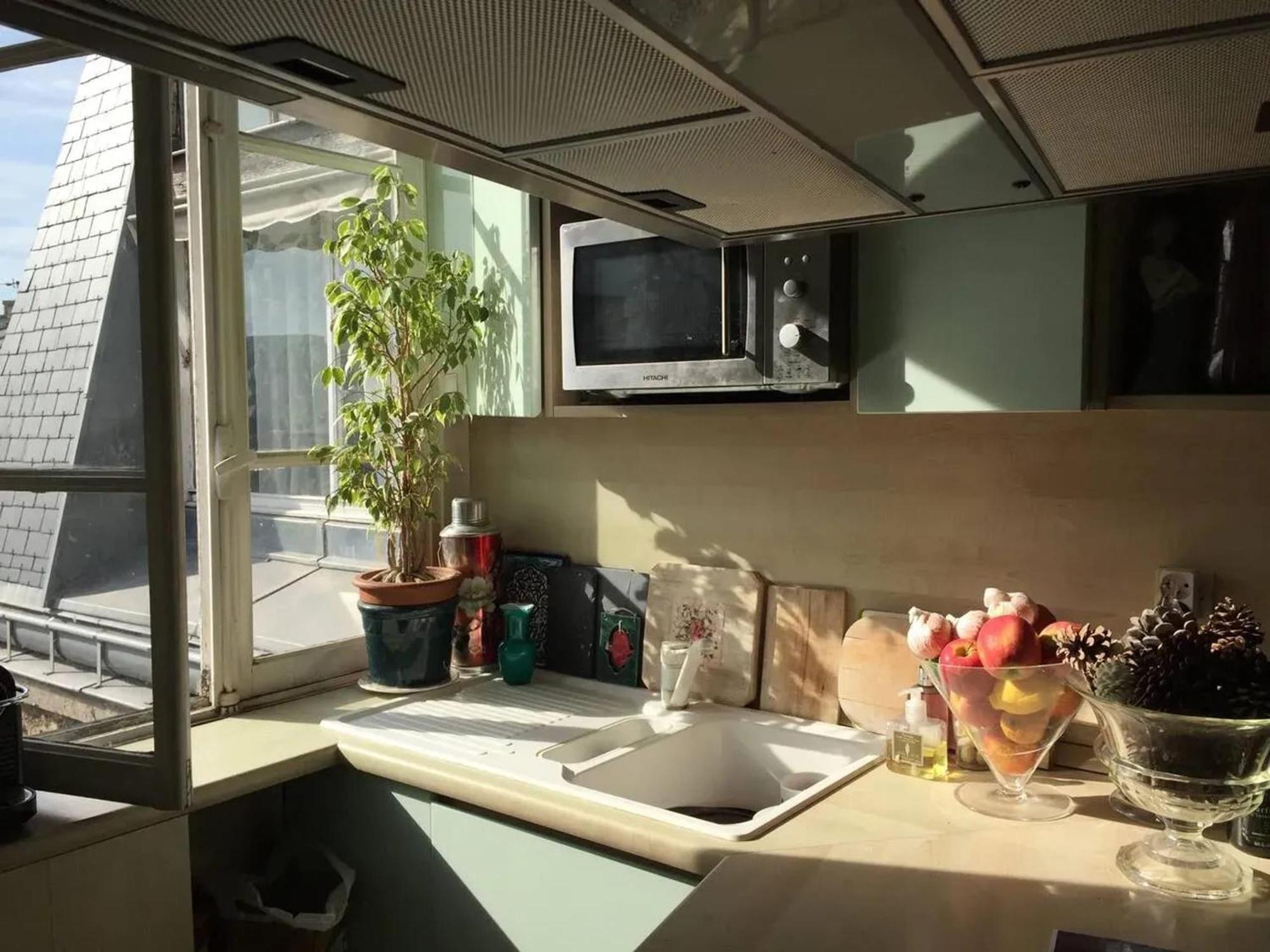 Appartamento Avec Vue Sur Tour Eiffel 60 M² Parigi