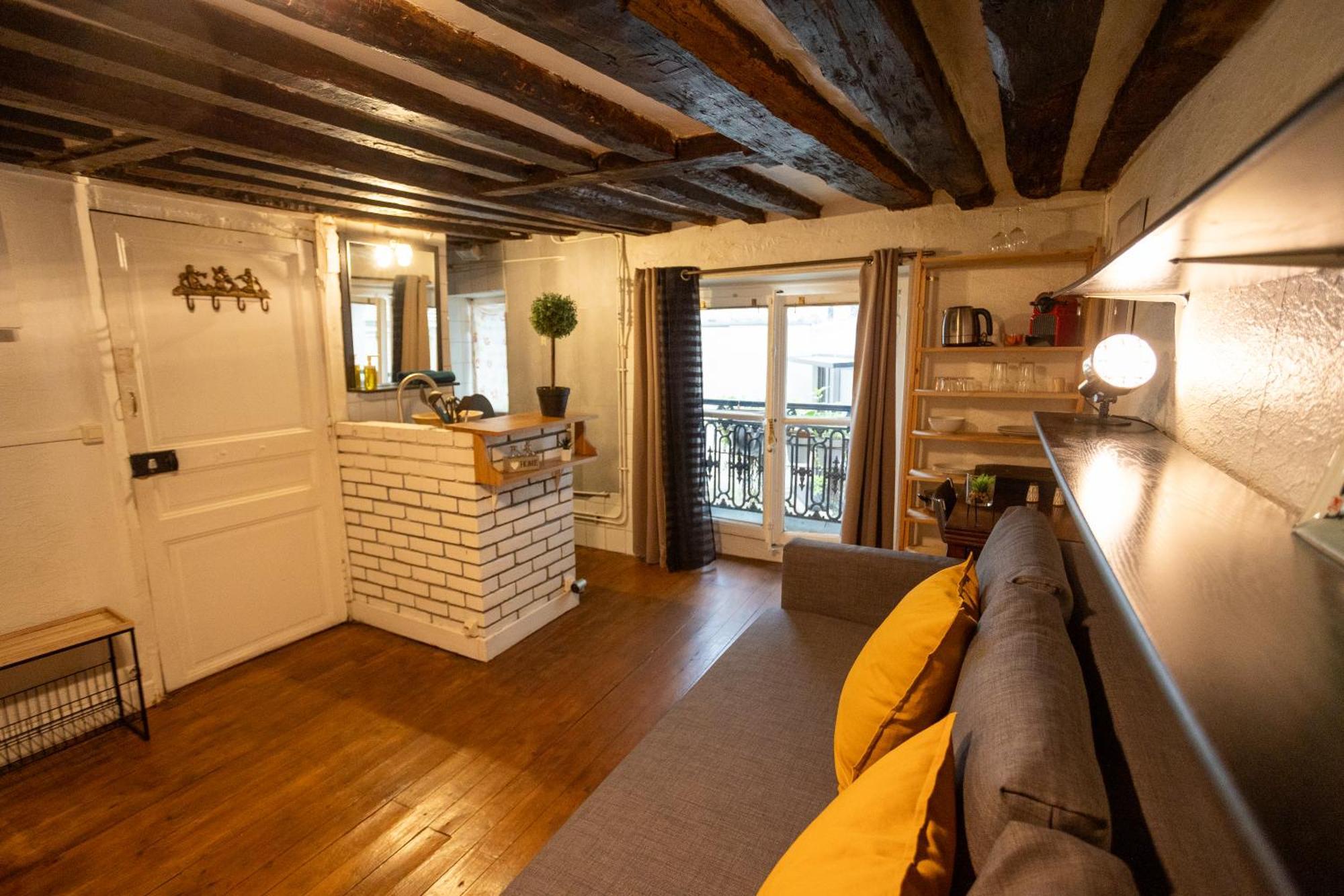 Apartment Studio Cosy Romantique En Plein Coeur De