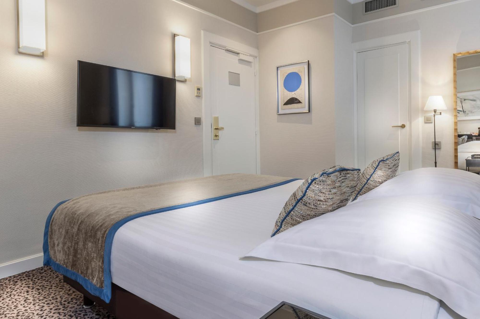 Du Bois Champs-elysees Hotel