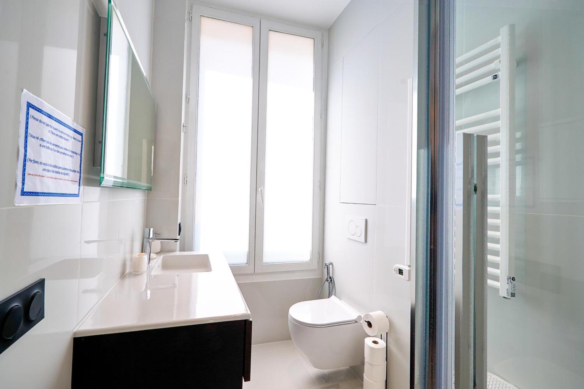 Apartment Champs-Elysees Executive Apartment Paris