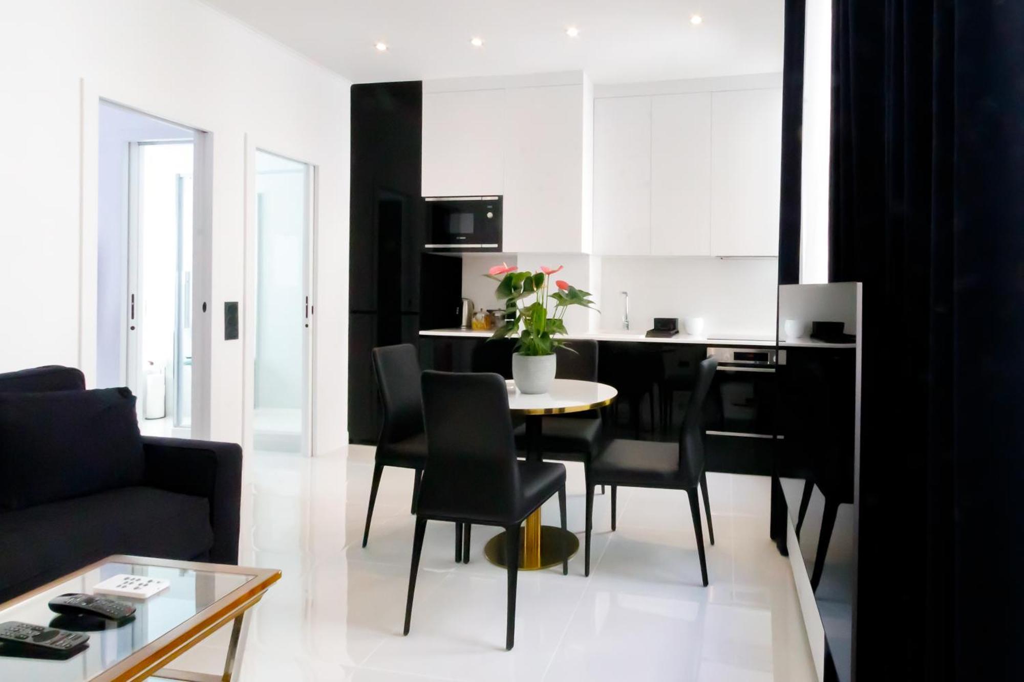 Champs-Elysees Executive Apartment Paris