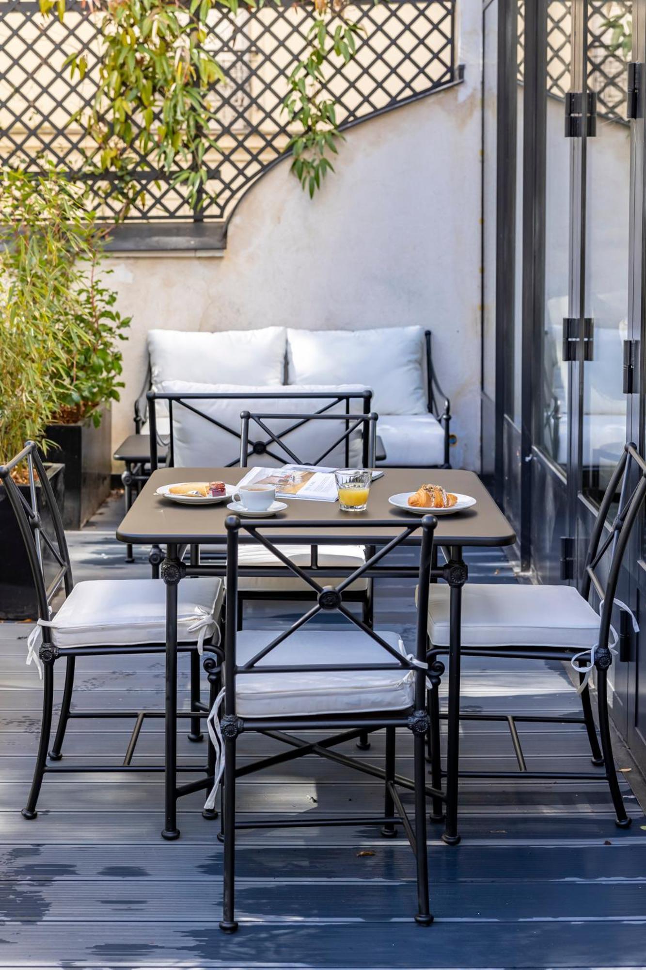 Maison Boissiere Barnes Residences Apartment Paris