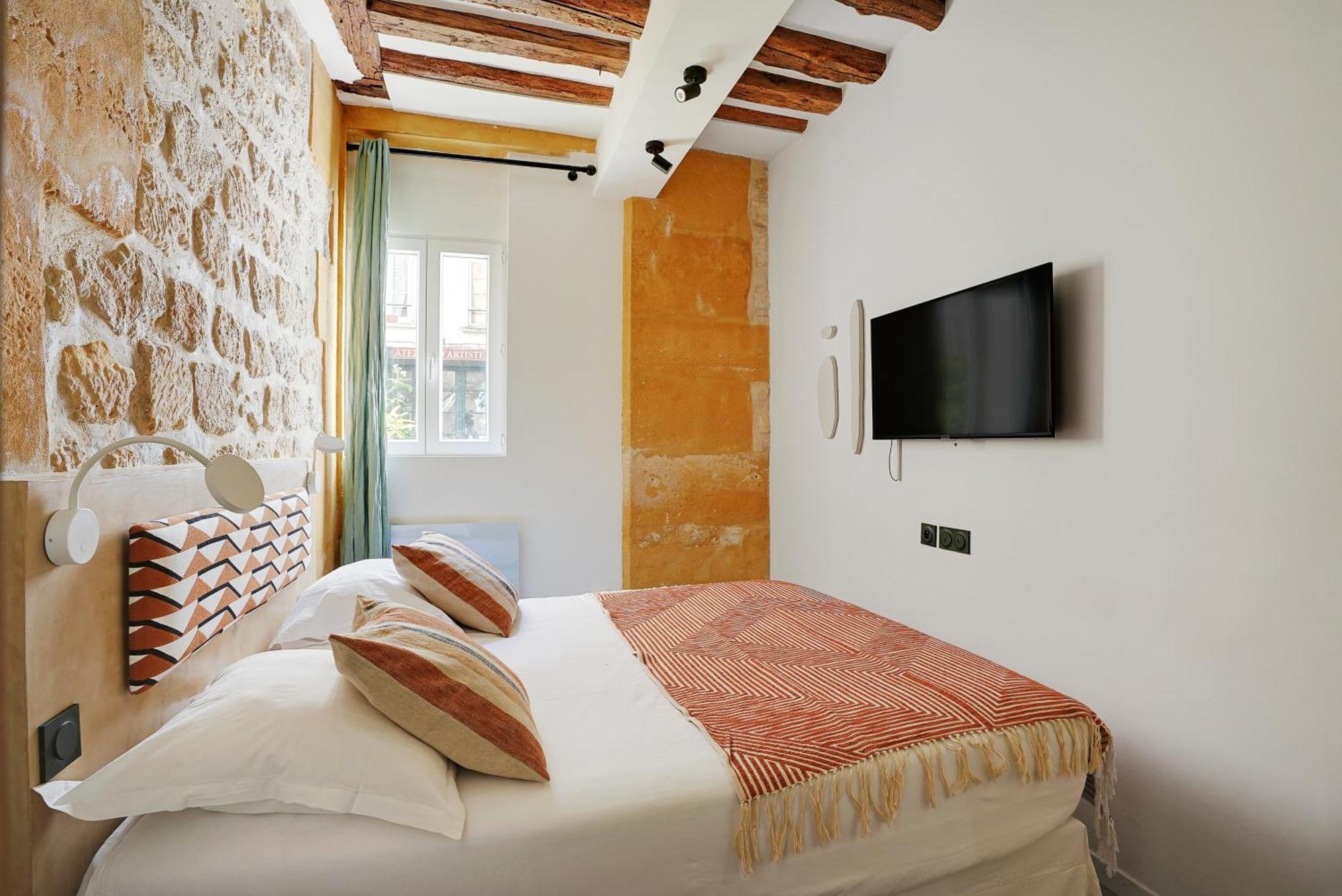 Apartment Spacious - 3br-6p - Place Des Vosges