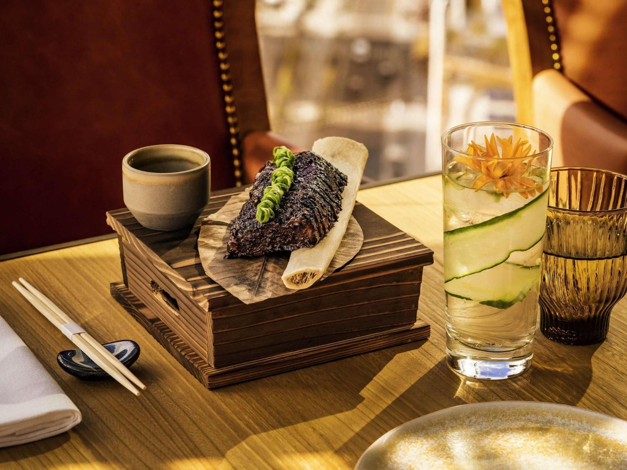 Too - Mgallery Hotel