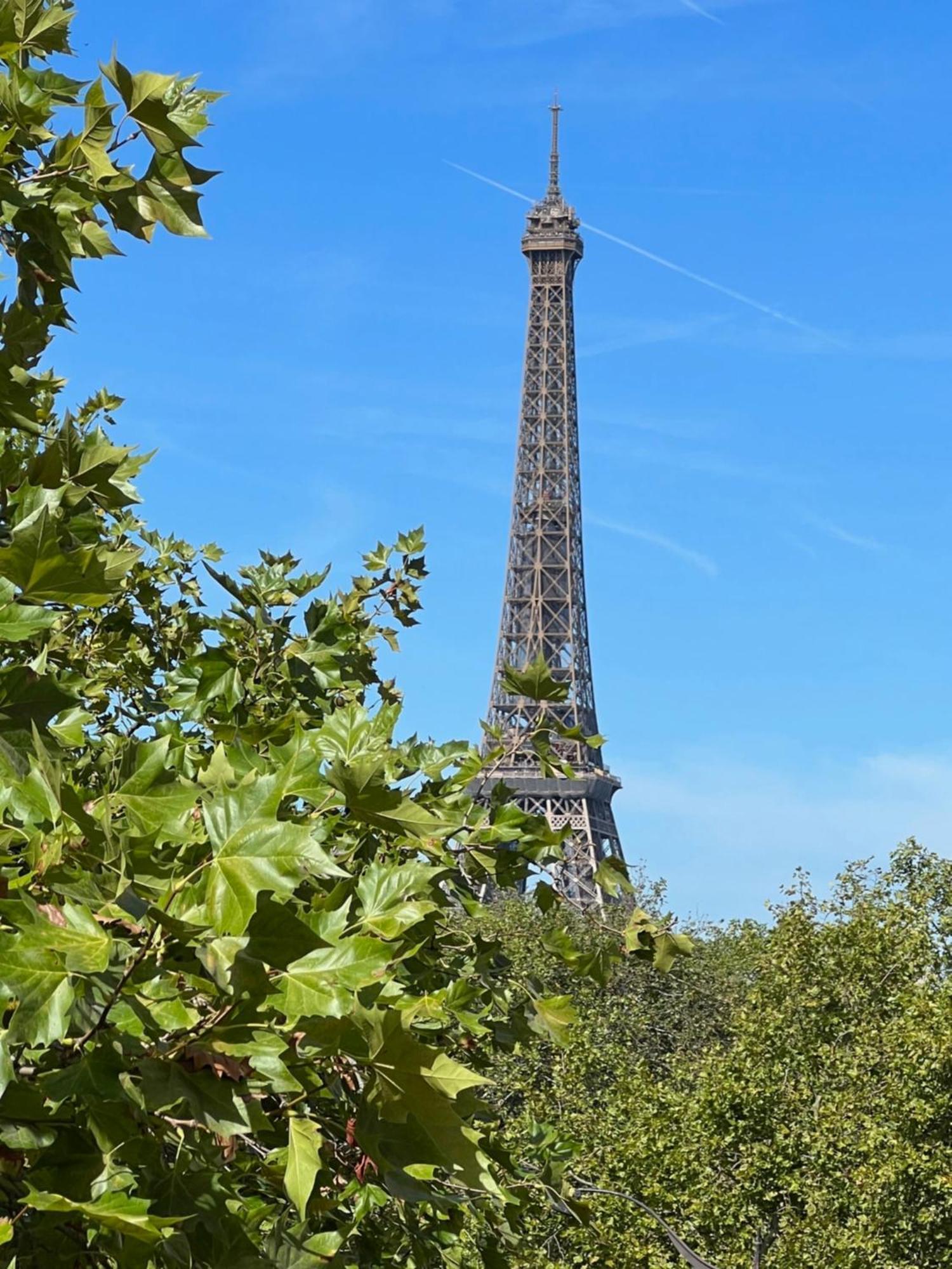 Duplex Vue Tour Eiffel Appartamento