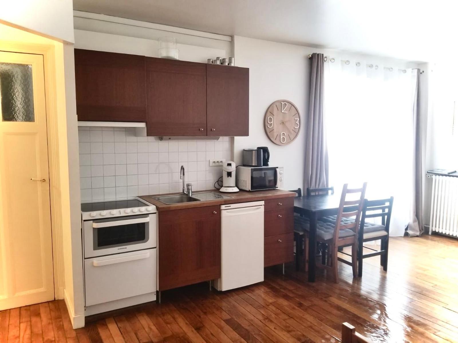 Cozy Near Bastille Apartment Paris