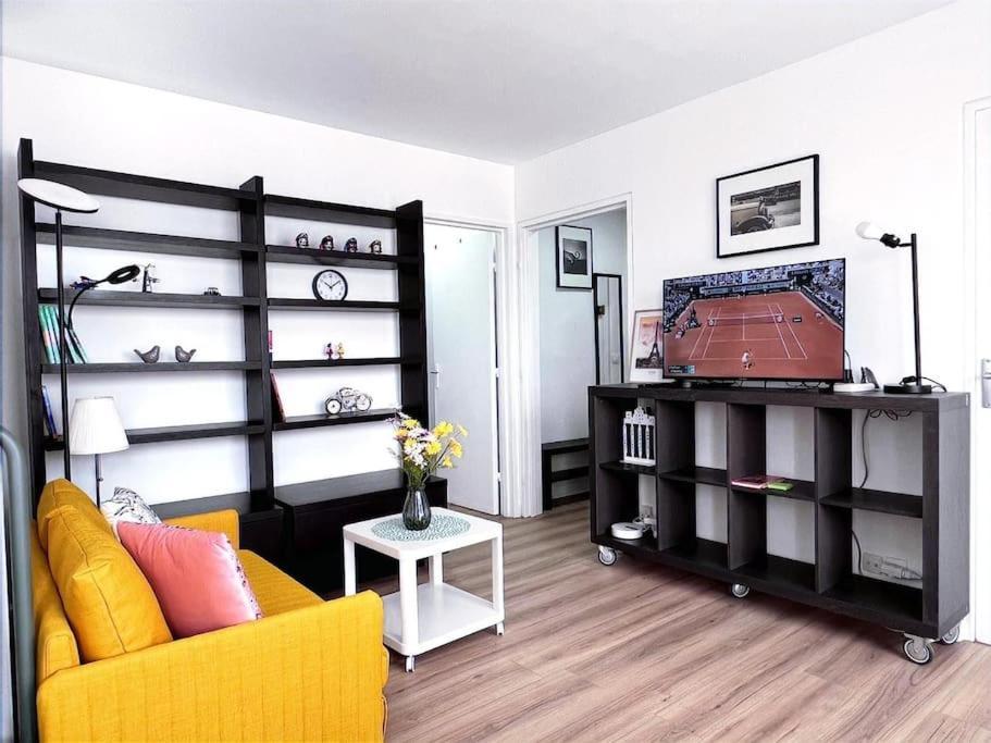 Appartamento 15 Confortable 5 Minute Metro Balard