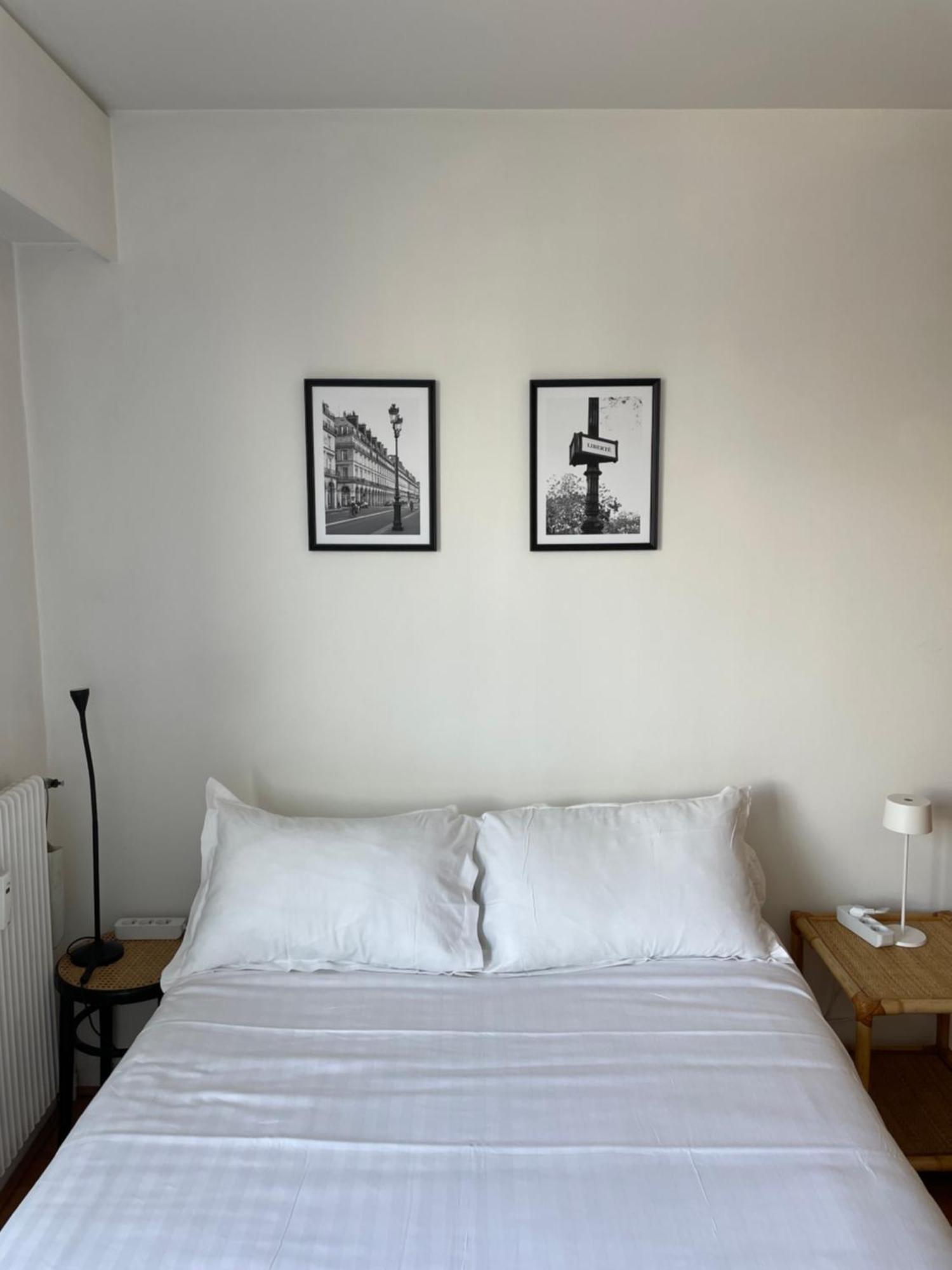 Apartment F8 - Terrace Paris's View, Eiffel Tower Area Paris
