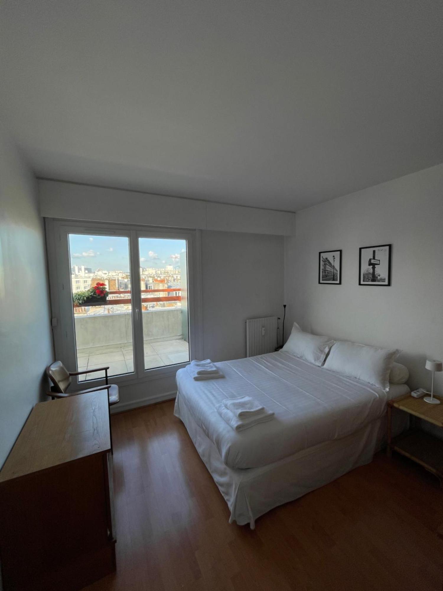 Apartment F8 - Terrace Paris's View, Eiffel Tower Area