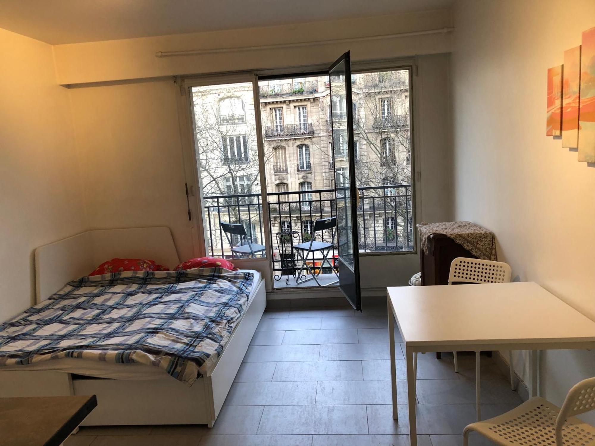 Appartamento Beautiful Next To Metro *