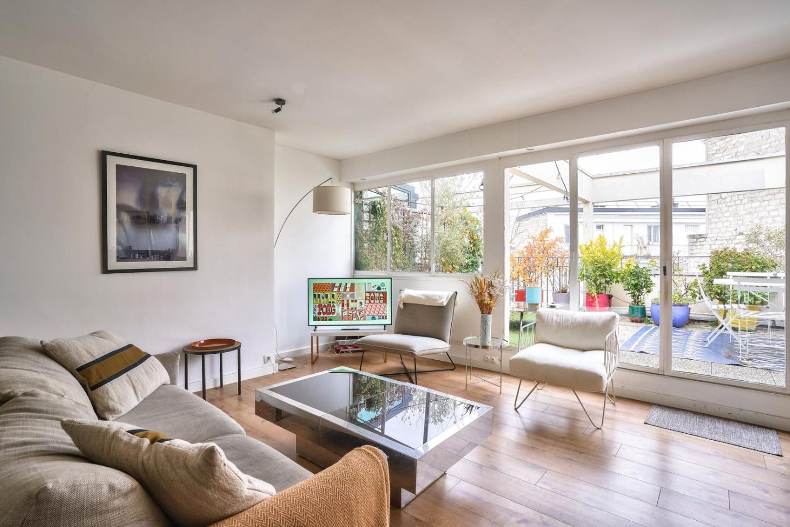 Guestready - Confortable Avec Terrasse Au 18e * Parigi