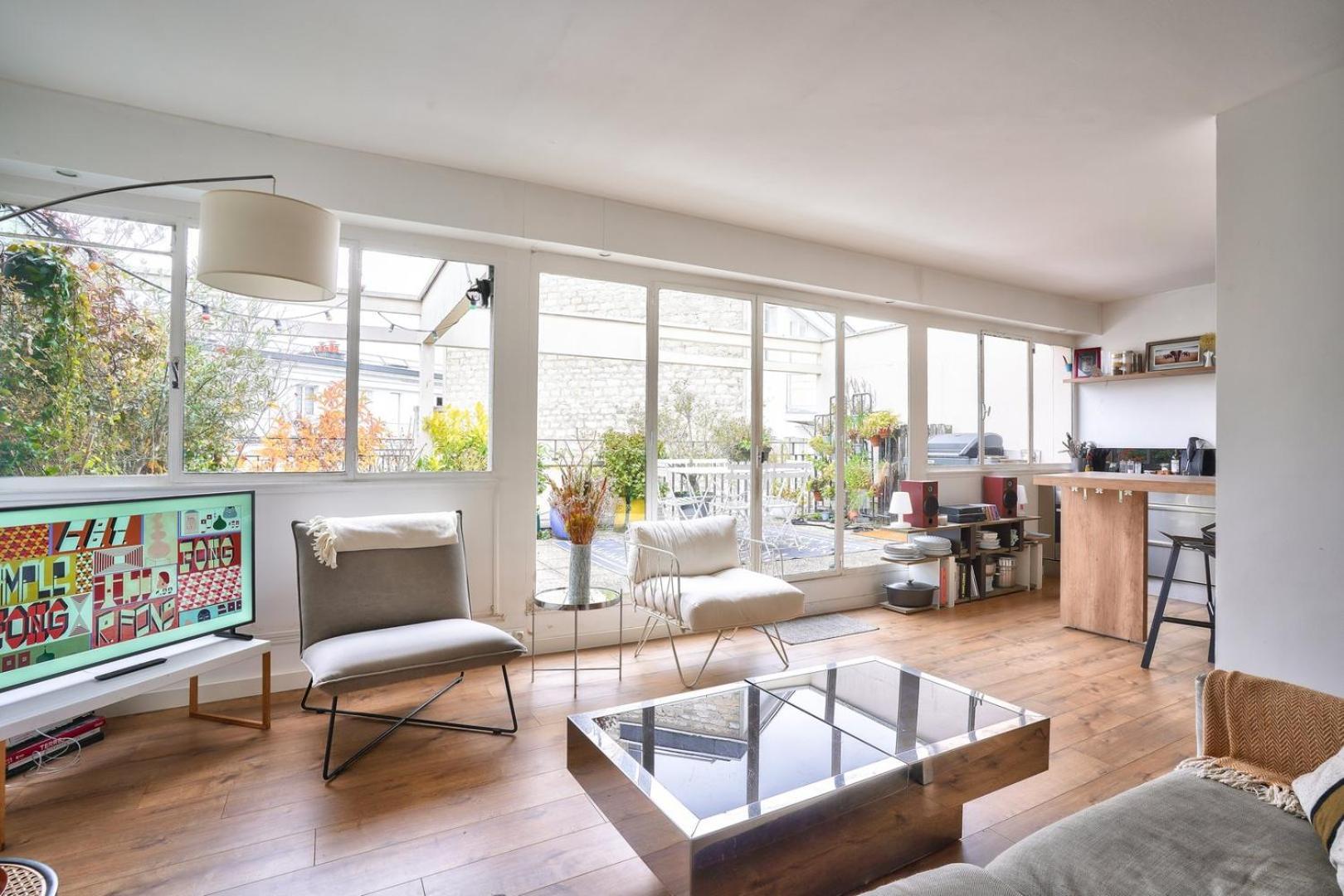 Guestready - Confortable Avec Terrasse Au 18e * Parigi