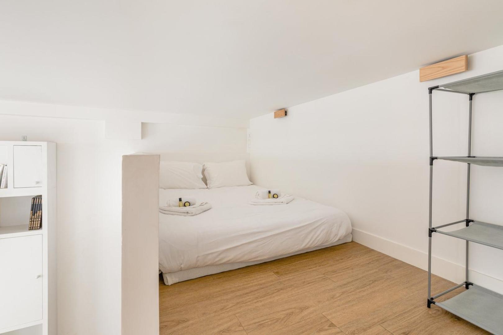 Guestready - Duplex Original Dans Le 11e Arr. Parigi