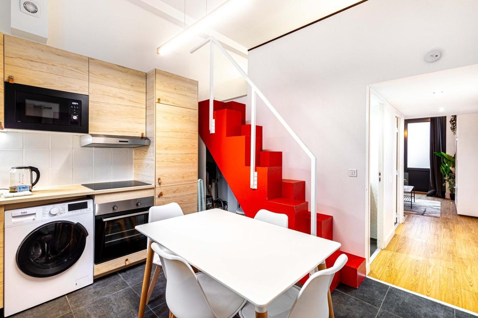 Guestready - Duplex Original Dans Le 11e Arr. * Parigi