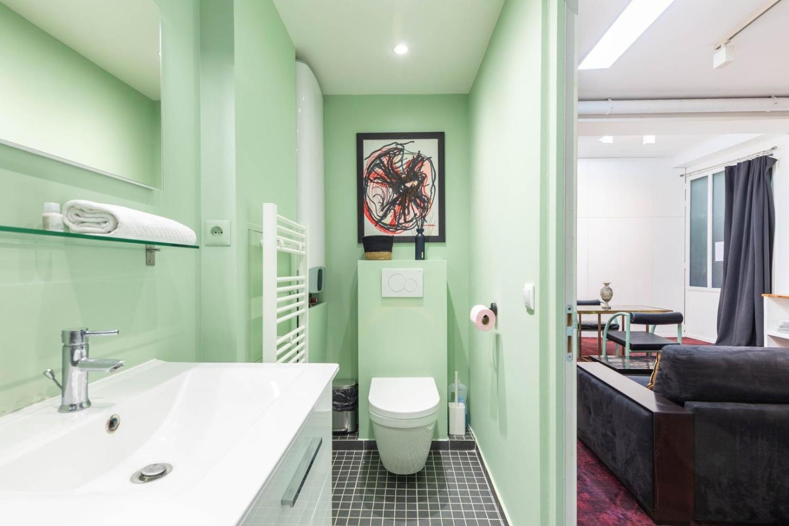 Guestready - Artist Loft With A Vertical Garden *