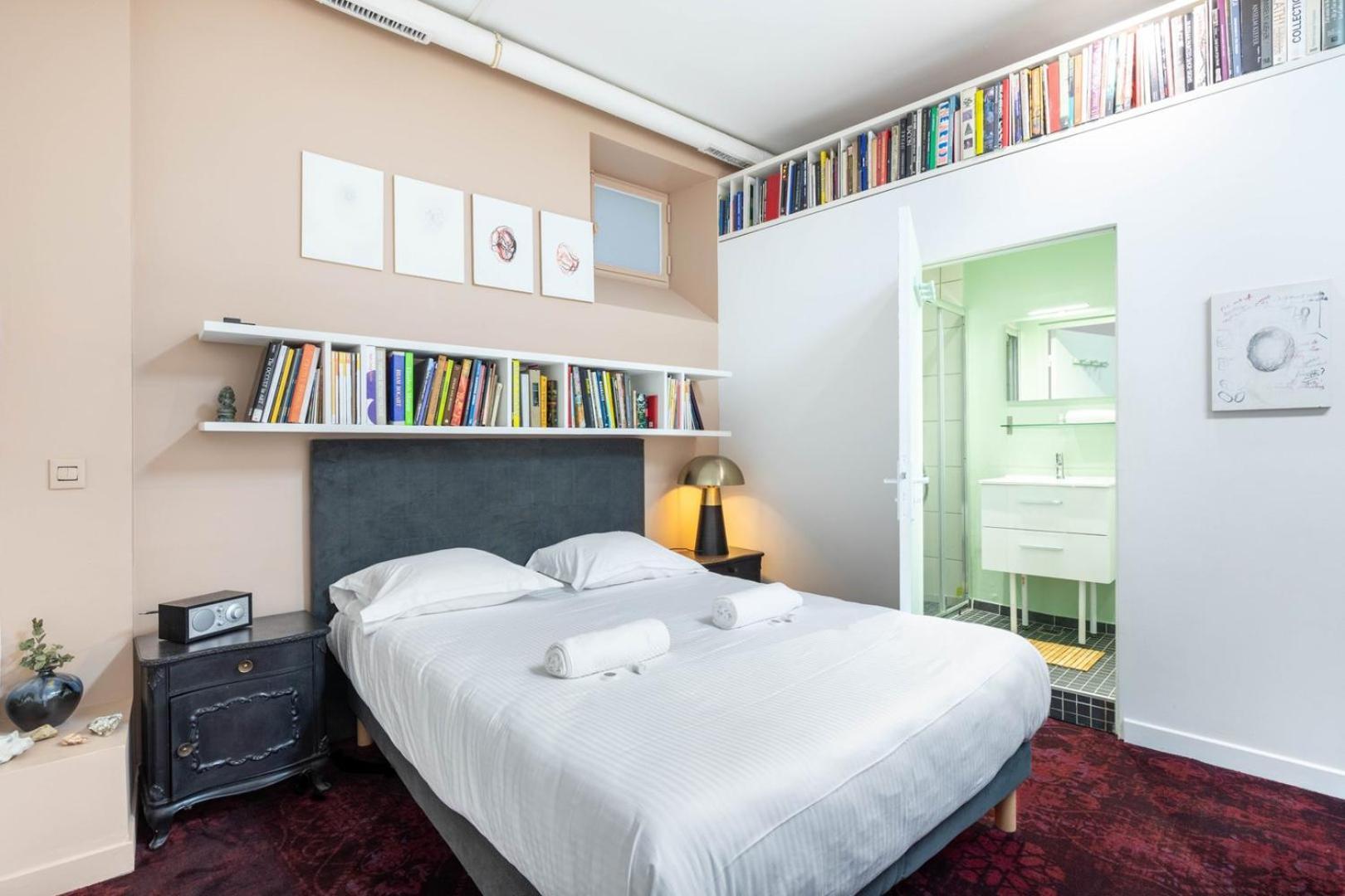 Guestready - Artist Loft With A Vertical Garden Apartment Paris