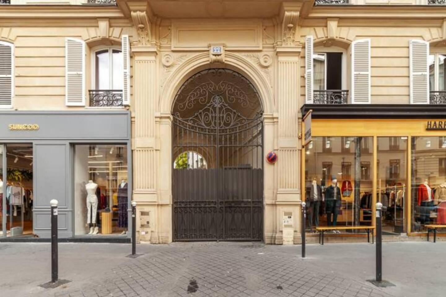 Apartment Guestready - Artist Loft With A Vertical Garden Paris