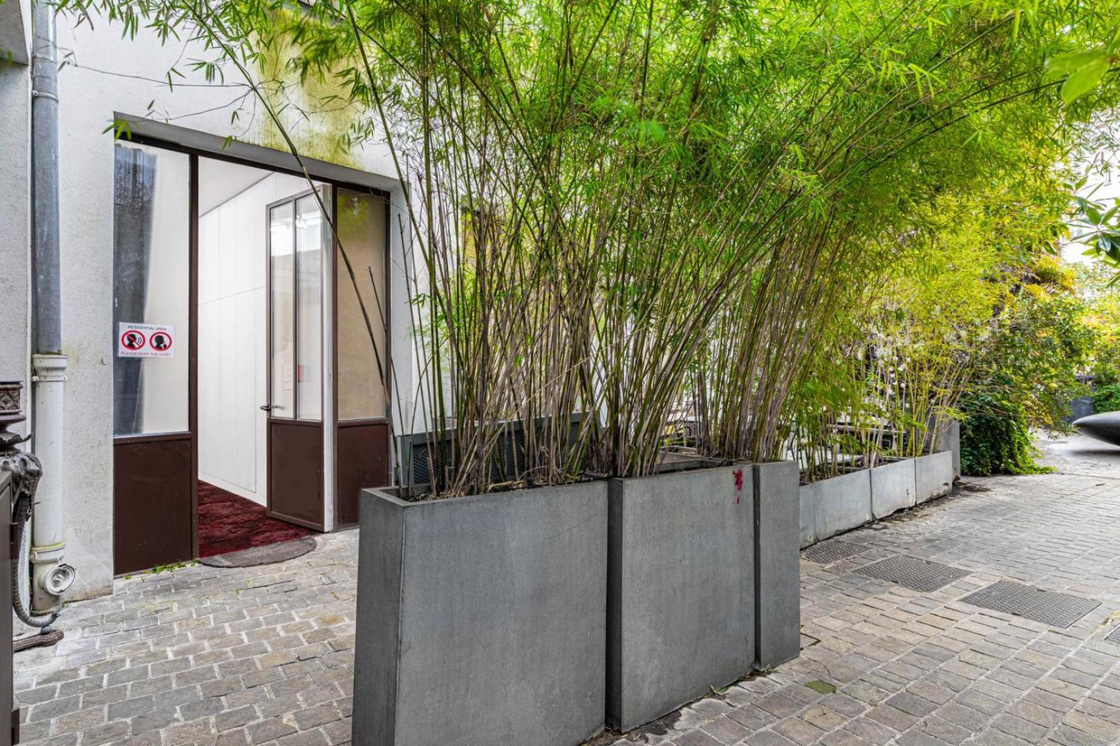 Guestready - Artist Loft With A Vertical Garden *