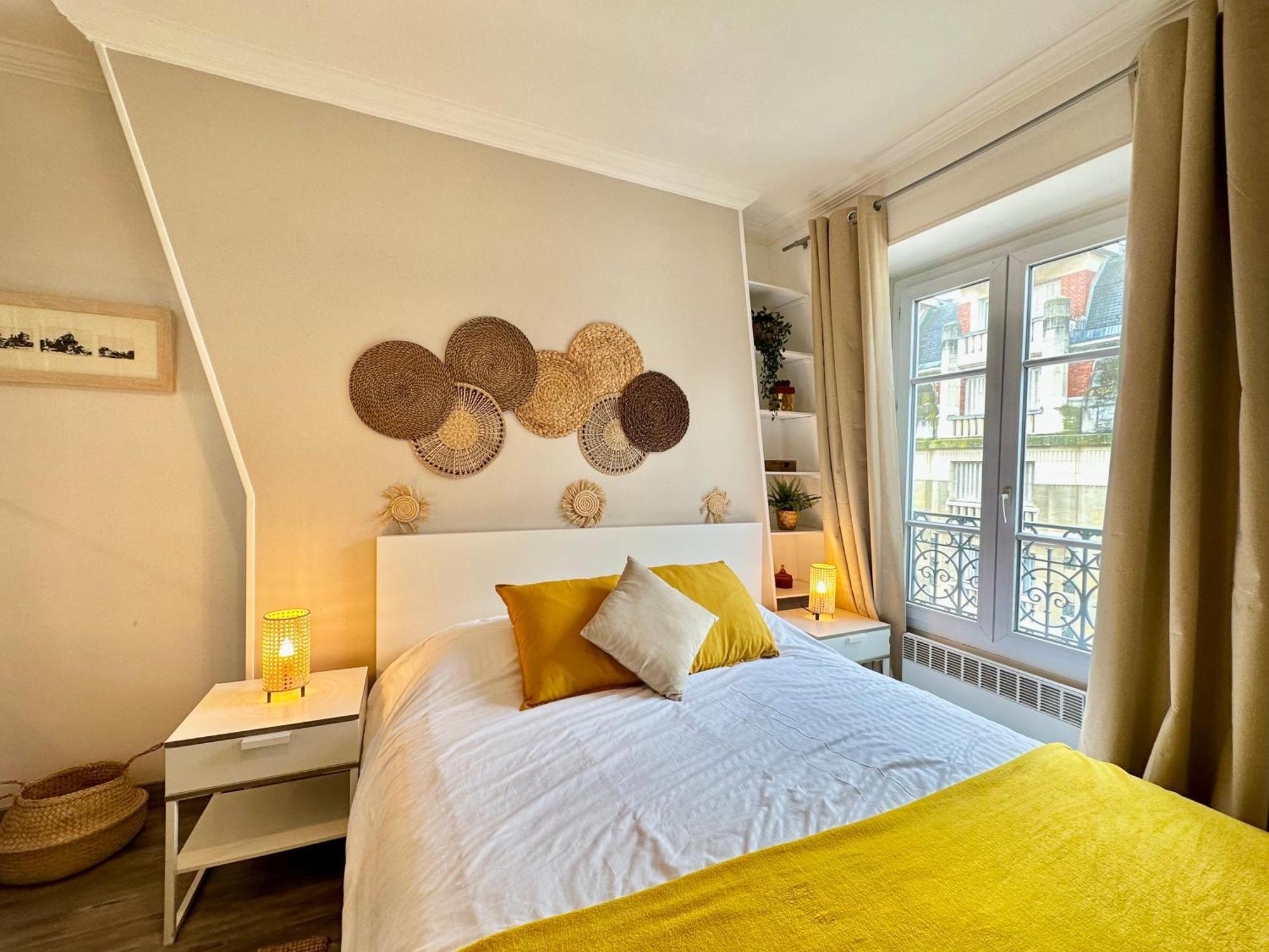 Bright And Stylish For 4 Next Eiffel Tower * Paris