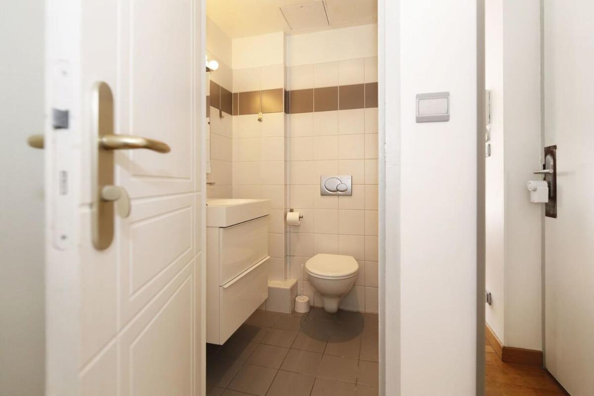 202 - Calme Et Reposant A 5 - Flat-guest Apartment Paris