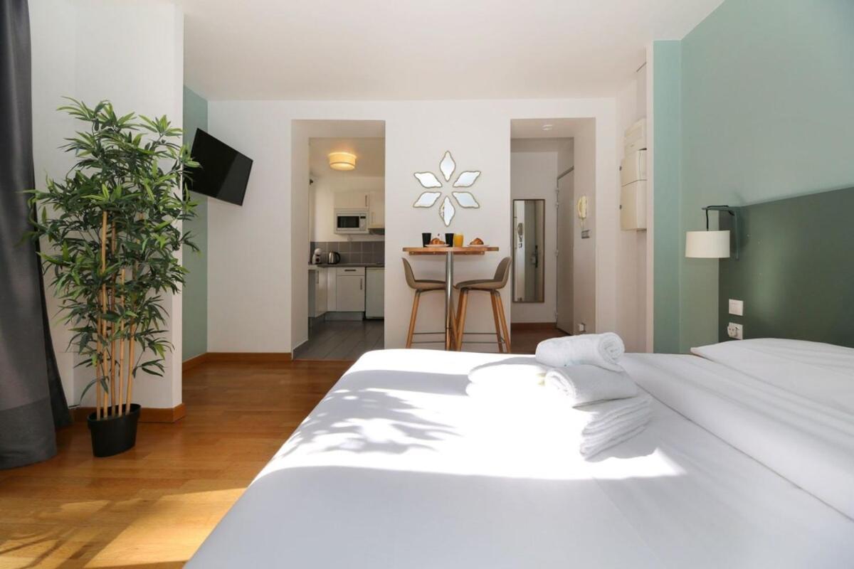 Apartment 202 - Calme Et Reposant A 5 - Flat-guest