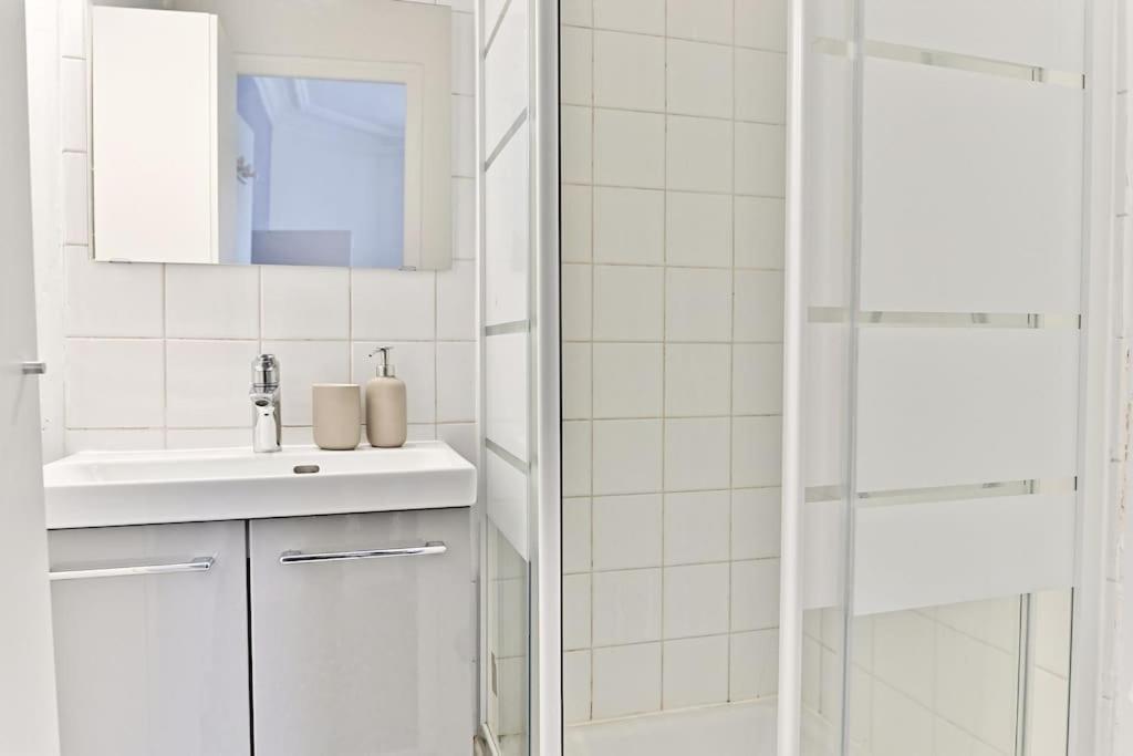 Apartment Et Colore Montparnasse Paris