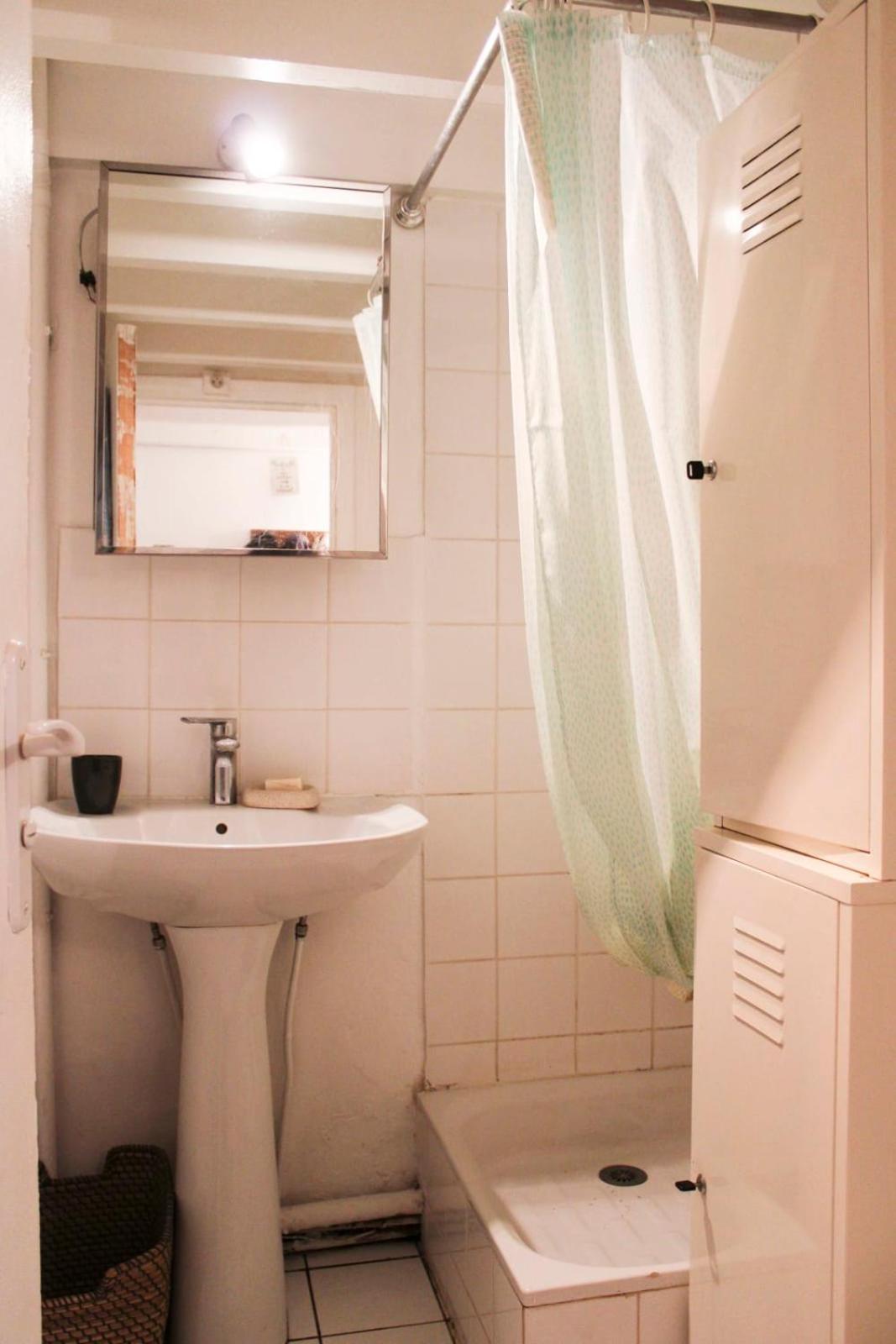 Cosy Close To Montmartre Apartment