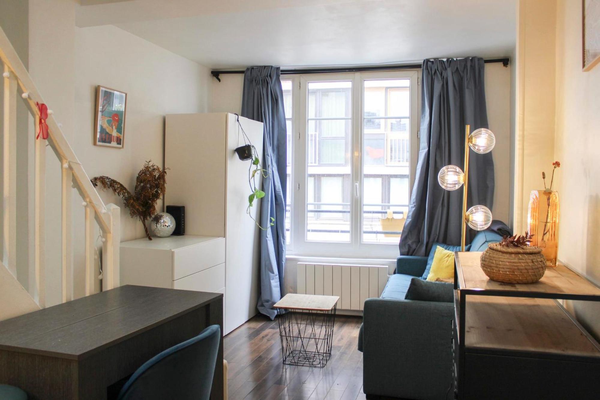 Cosy Close To Montmartre *