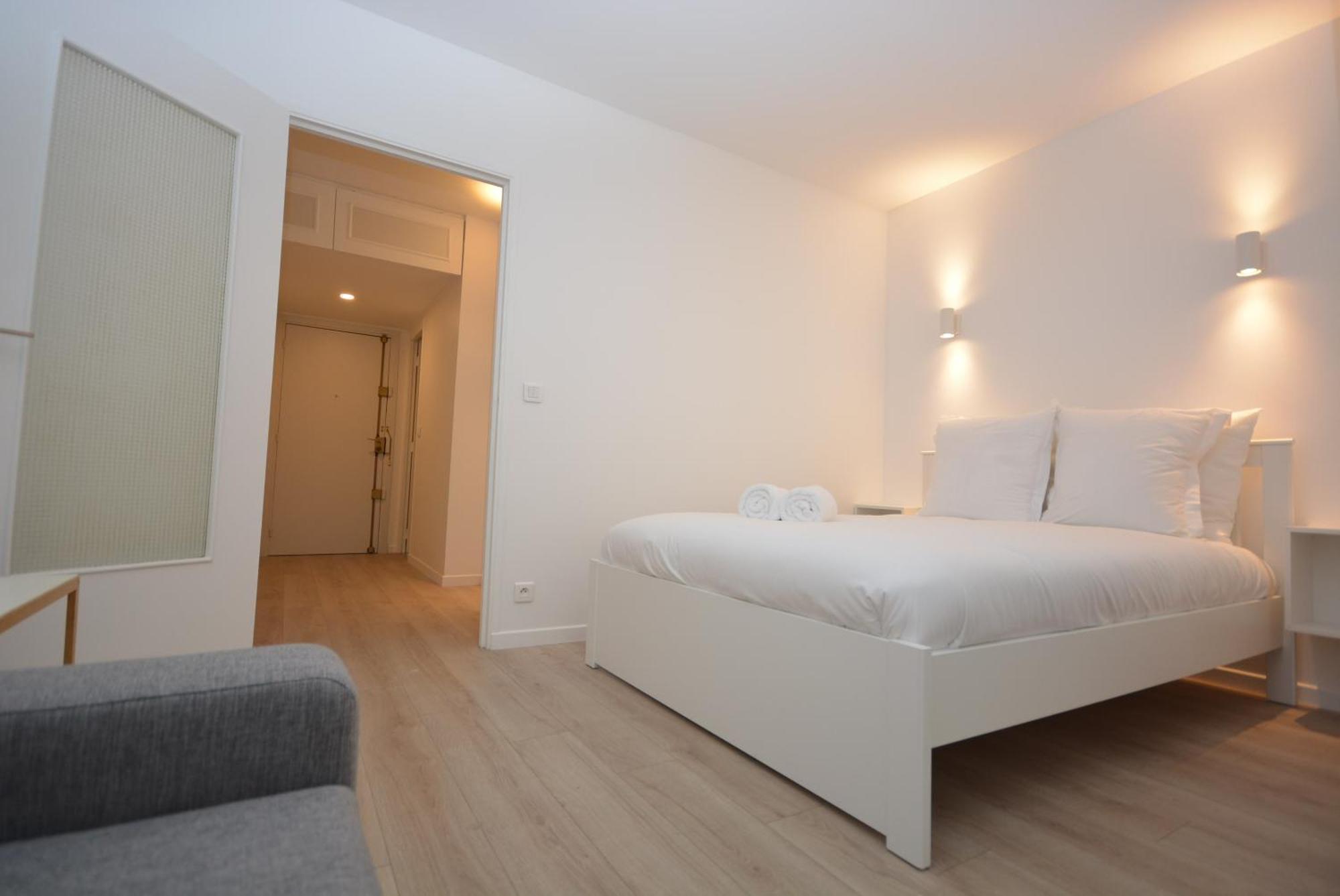 Arc De Triomphe Aparthotel *