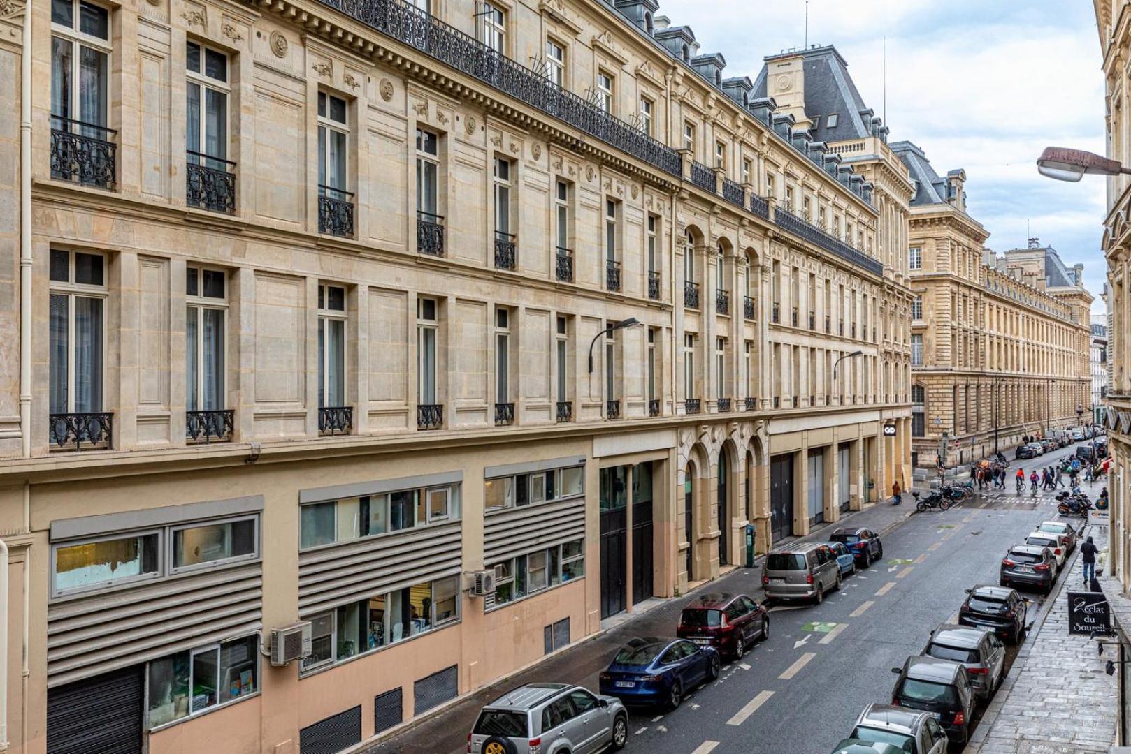 Guestready - Excellent Sejour Dans Le 11eme Arr. Parigi