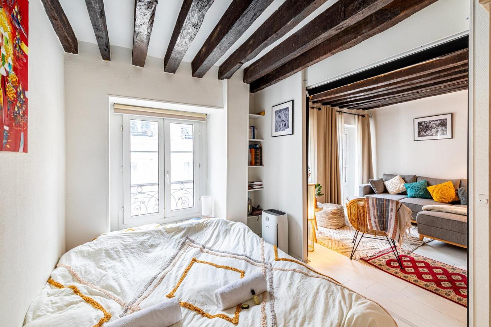 Guestready - Exposed Beams Flat Near Le Marais Apartment Paris