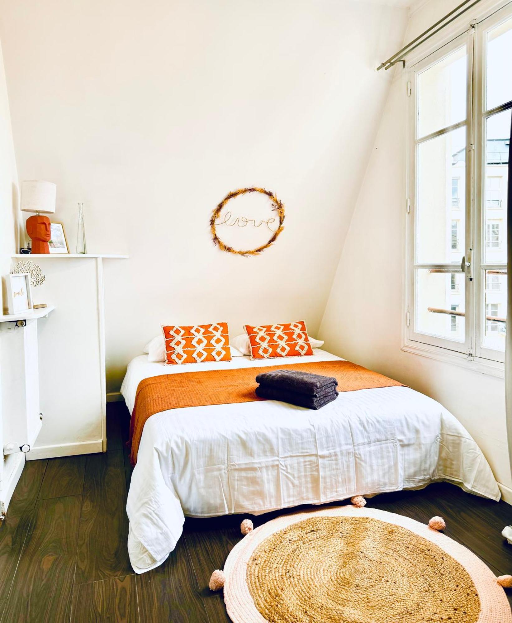 Homestay Cosy Place Entre L'arc De Triomphe Et Les Champs-elysees Paris
