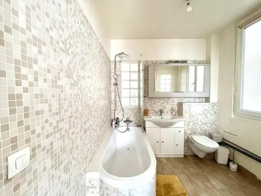 Bel 96m2 16eme Apartment
