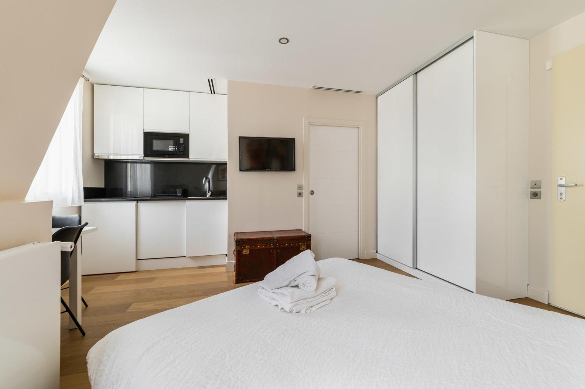 Appartamento Studio Refait A Neuf Metro Pereire 17 - 2p