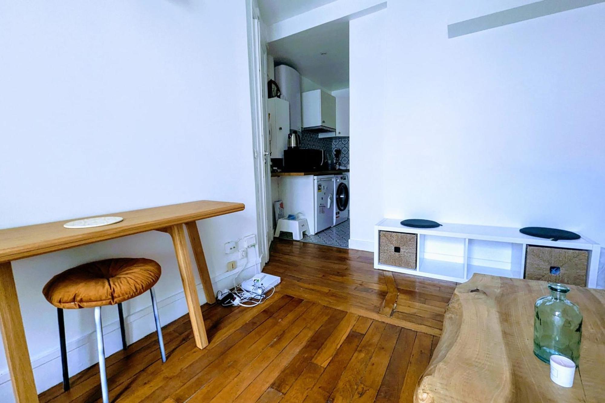Bright And Peaceful Nest Near Montmartre Appartamento Parigi