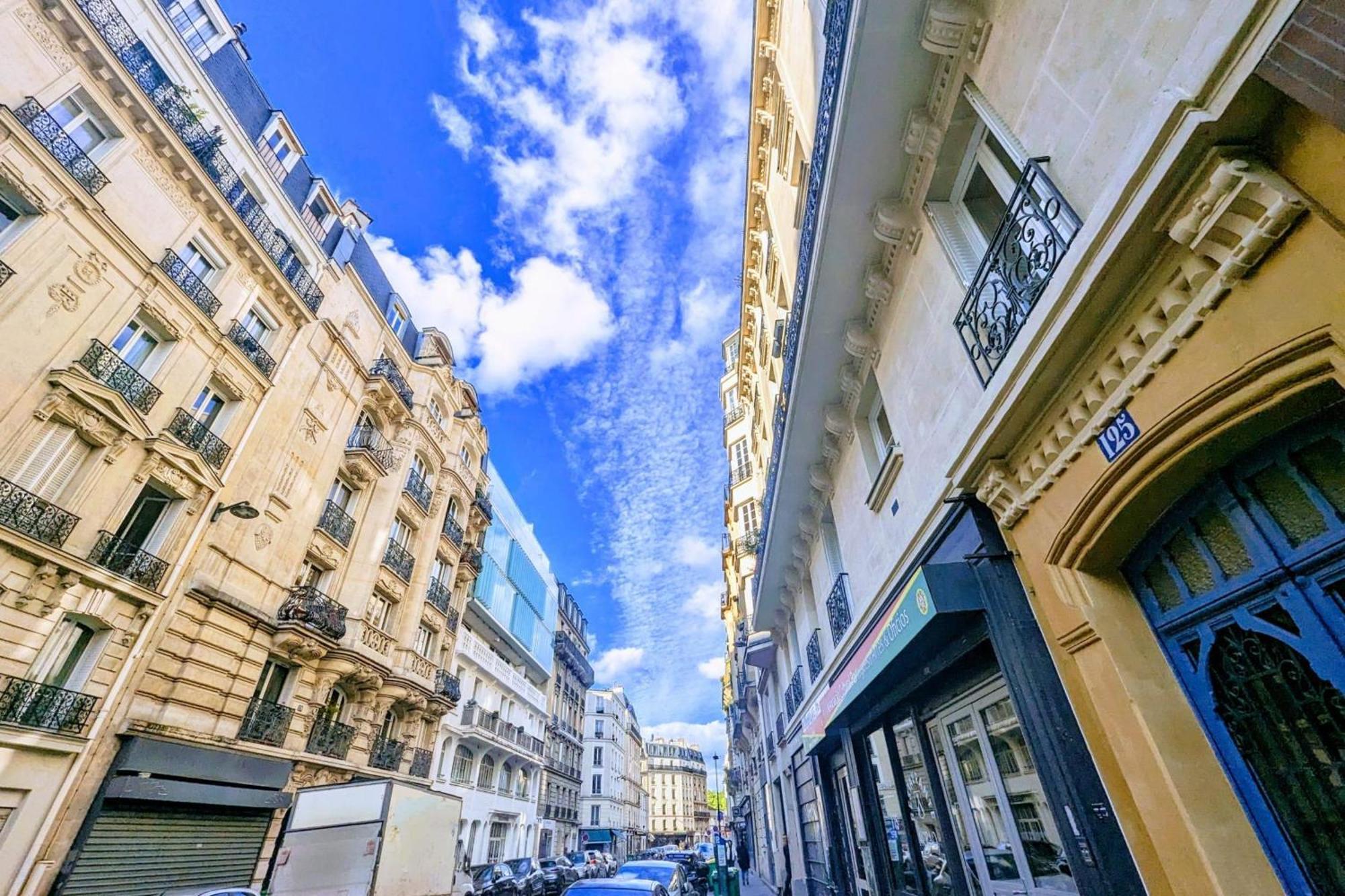 Bright And Peaceful Nest Near Montmartre Parigi