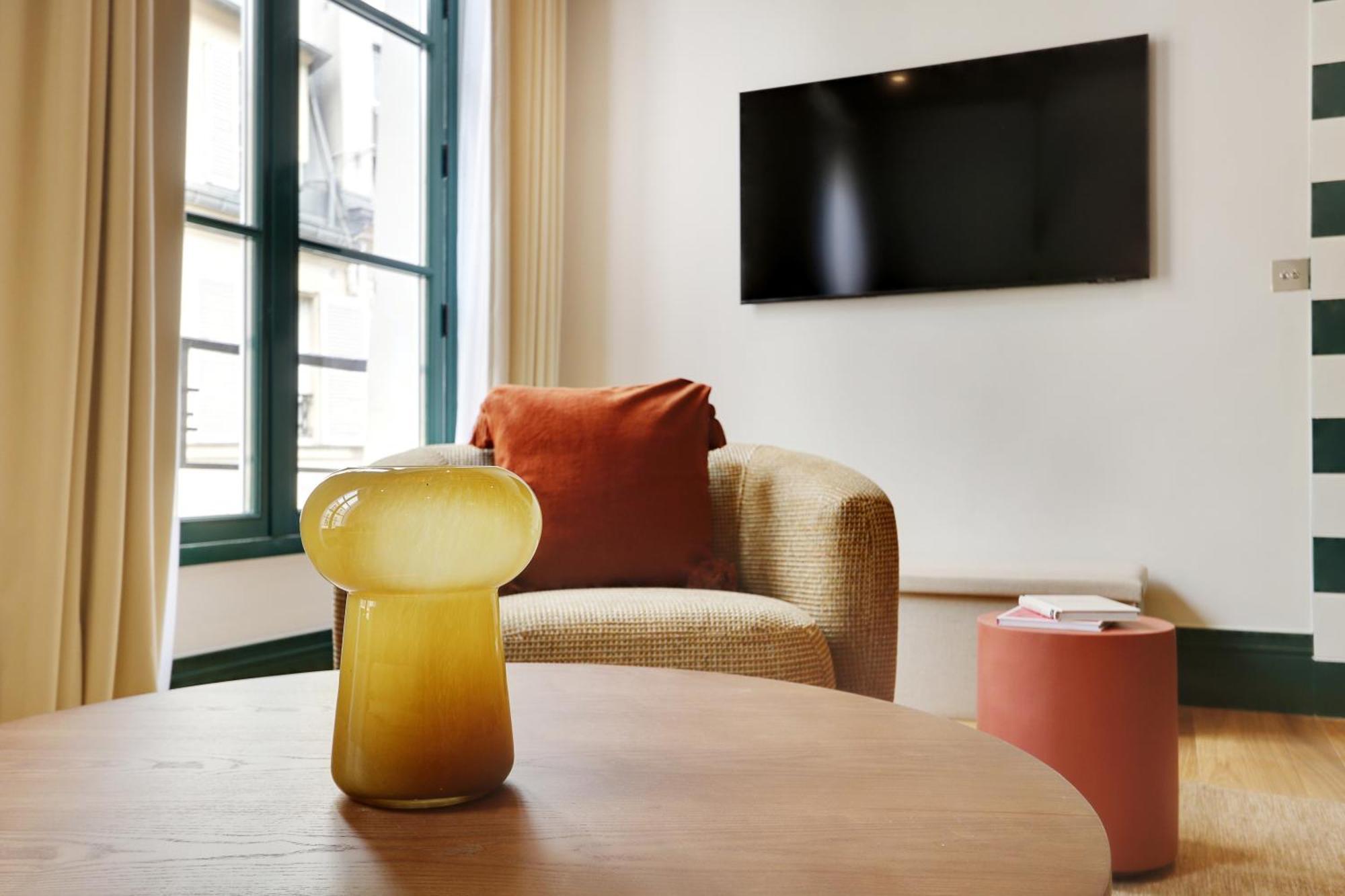 Apartment Collection Serviced In Notre Dame - Rue Savoie *
