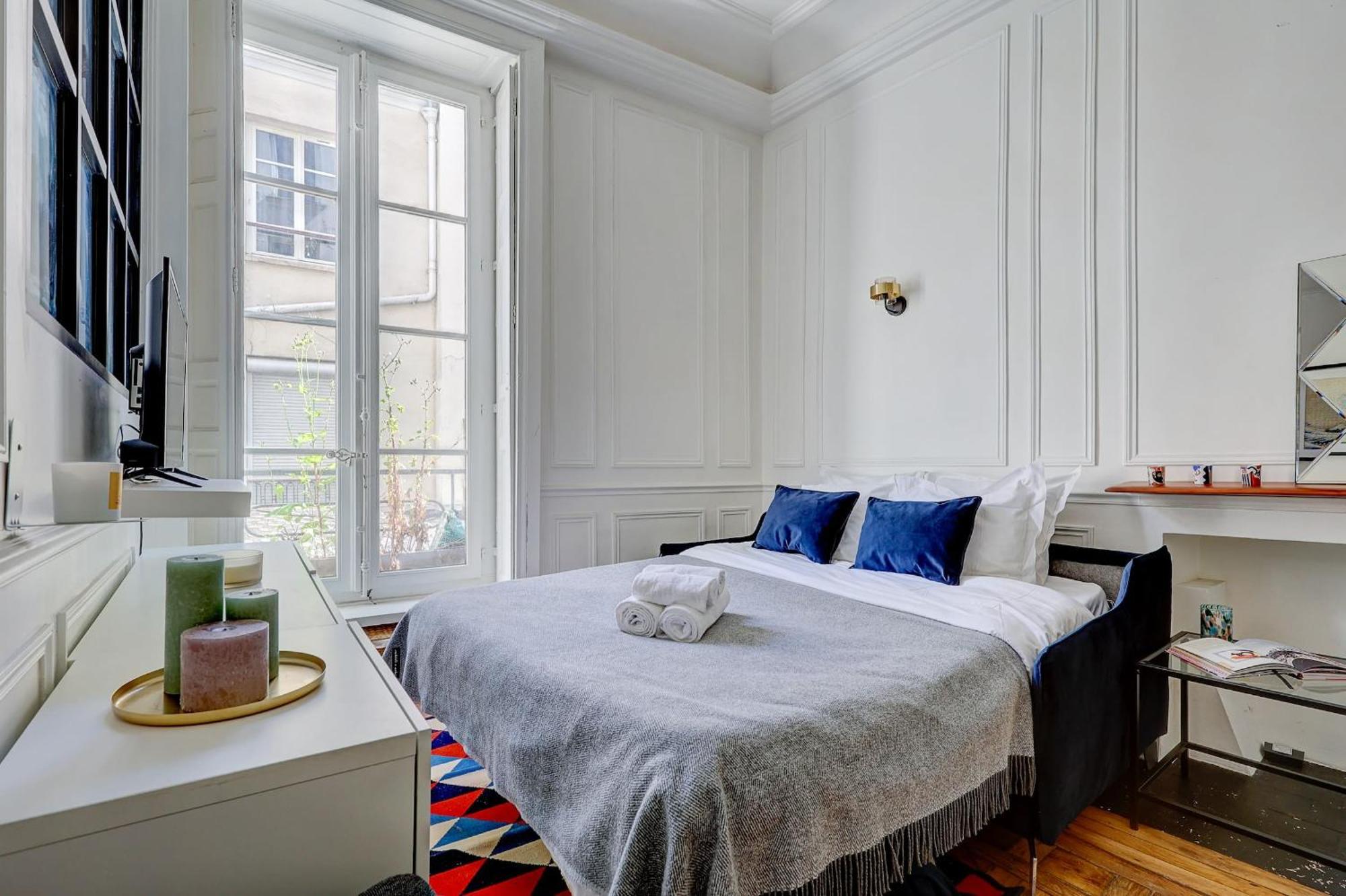 Marais 1br Cozy Flat