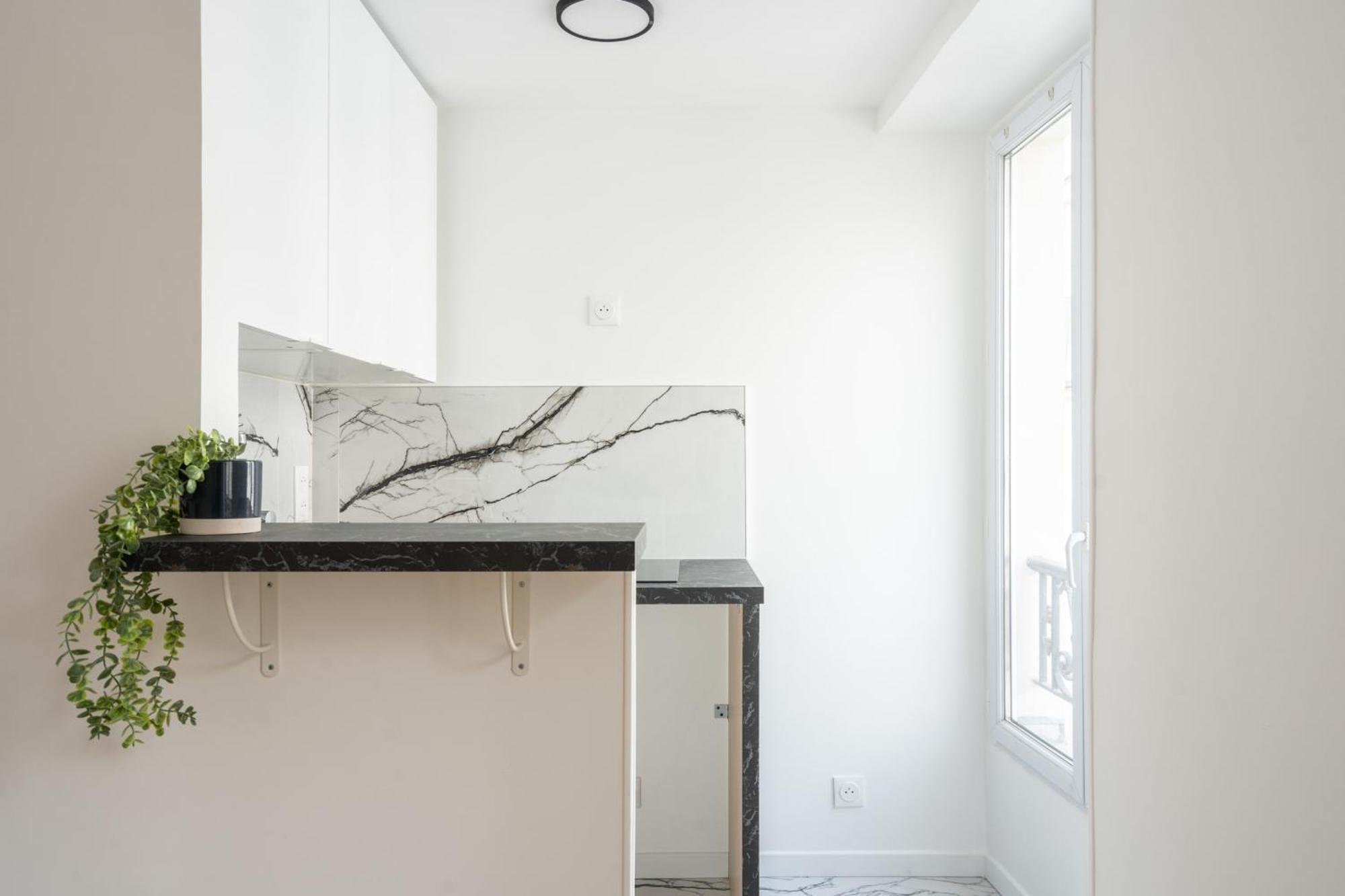 Bright Studio Near The Marais Parigi