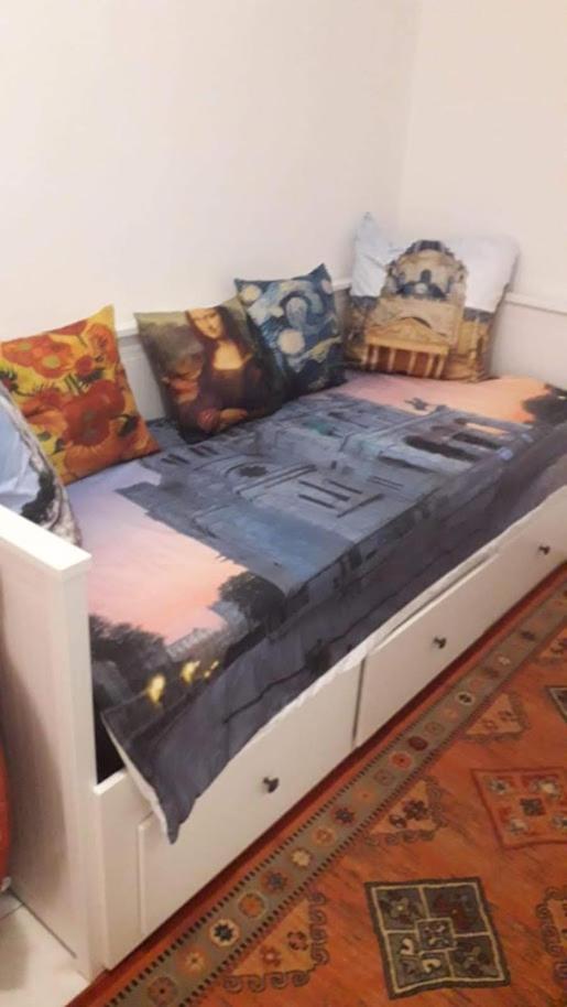 Petite Maison: Charming Self-clean In Prime Location * Paris
